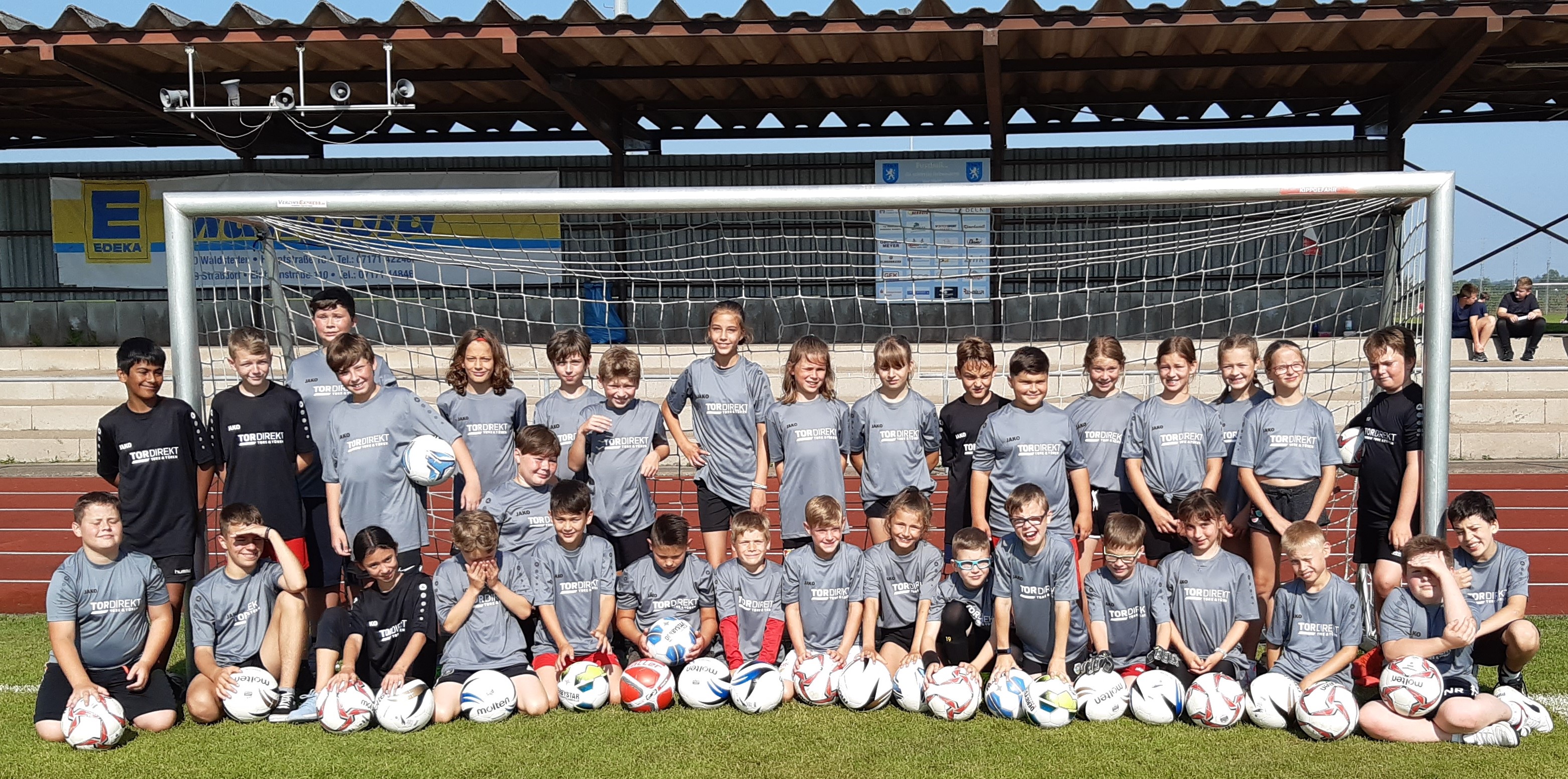  Ein erfolgreicher Fußballtag für die Schülerinnen und Schüler der GMS Waldstetten. 